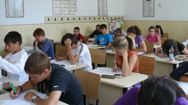 EVALUARE NAȚIONALĂ 2019. Ore suplimentare pentru elevii cu note mici la simulare - studenti84887000-1554198448.jpg