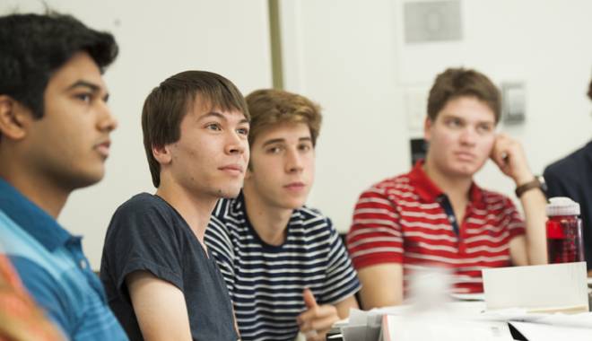 Studenții constănțeni,  în practică la companiile private - studentiiconstanteni-1434899795.jpg