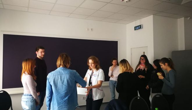 Studenții masteranzi au vizitat Fundația 