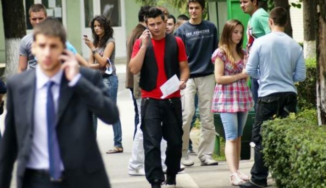 Bacalaureat 2012/Cei mai mulți candidați la biologie - subiectesibarembac2012probalaale-1346397841.jpg