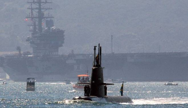 PERICOLUL DIN ADÂNCURI. Rusia reînnoiește flota de submarine la Marea Neagră - submarin-1437029366.jpg