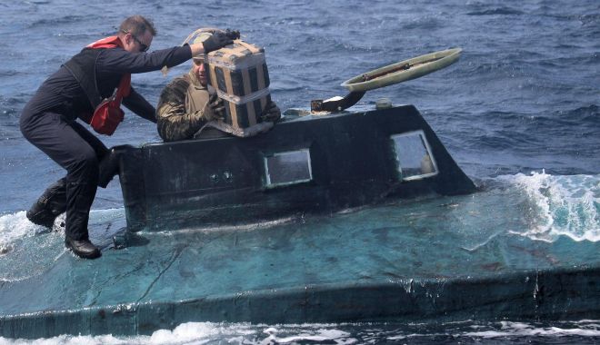 Submarin cu aproape două tone de cocaină, capturat în Columbia - submarincucocaina-1630688525.jpg