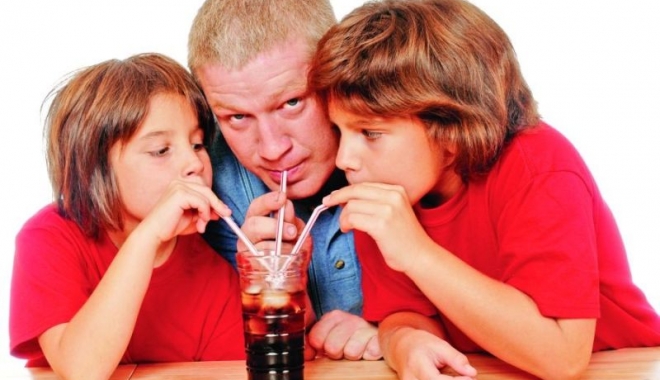 Băuturile carbogazoase scot calciul din dinți - sucuricarbogazoase2-1502263105.jpg