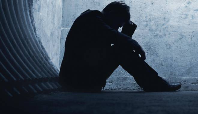 Suicidul, principala cauză de deces a persoanelor până în 20 de ani - suicidulprincipalacauzadedeces-1429880385.jpg