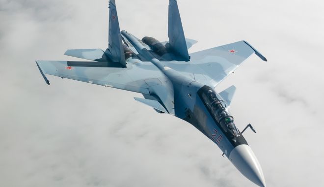 Avioane militare ruse au efectuat exerciții cu muniție reală în Marea Neagră - sukhoisu30sminflight2014-1567087485.jpg