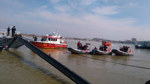 Traficul navelor maritime, reluat pe canalul Sulina - sulina-1631716745.jpg