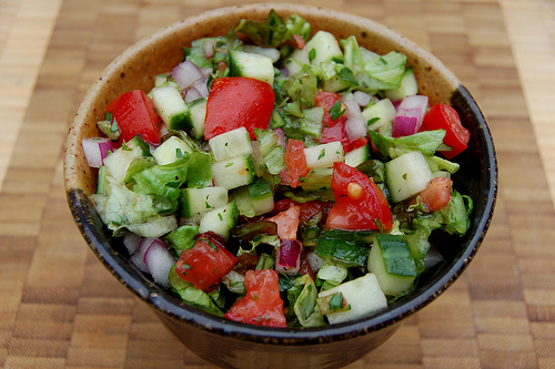 Ce nu trebuie să pui în salată - summersalad05-1342364067.jpg