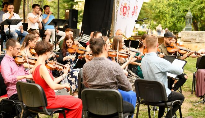 A șasea ediție „Sunset Sea-mphony” la Constanța - sunsetseamphony1-1659346563.jpg