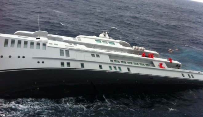 Un superyacht premiat la Cannes în 2011 s-a scufundat pe furtună / VIDEO - superyachtyogi-1329582867.jpg