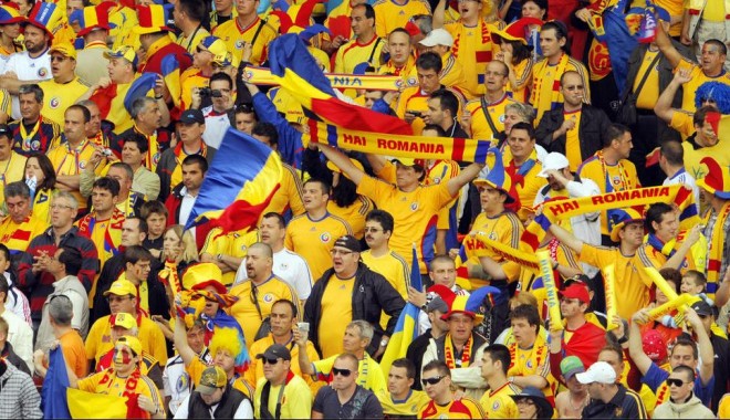 Suporteri români, reținuți în Grecia - suporteriromani-1384686910.jpg
