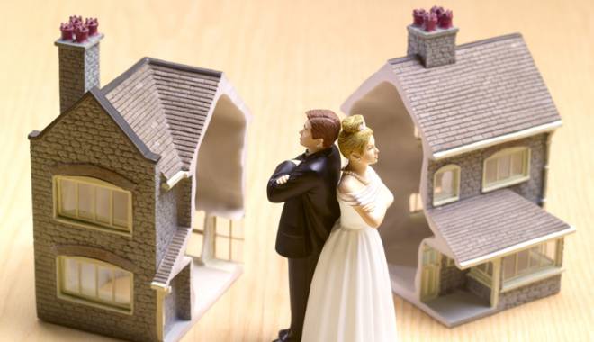 Sfârșit de poveste de iubire. De ce divorțează constănțenii - sus-1423244186.jpg