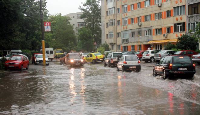 Comandament pentru situații de urgență, la RAJA - sus-1444409483.jpg