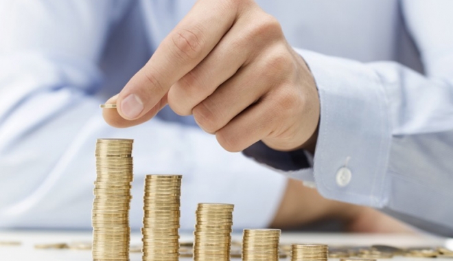 Pensiile viitoare, tăiate! Salariul minim, mărit cu 100 de euro - sus-1509032022.jpg