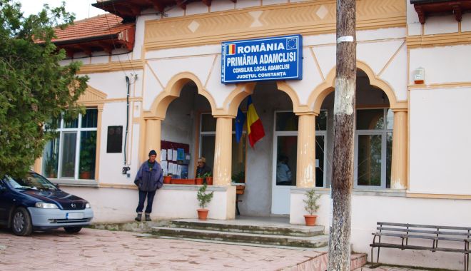 Când se organizează alegeri în comuna Adamclisi? Dumitru Ion: 