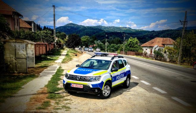 Mașini de poliție noi-nouțe, promise pentru 2023. „De ce nu vin echipate cu separatoare?” - sus-1674838390.jpg