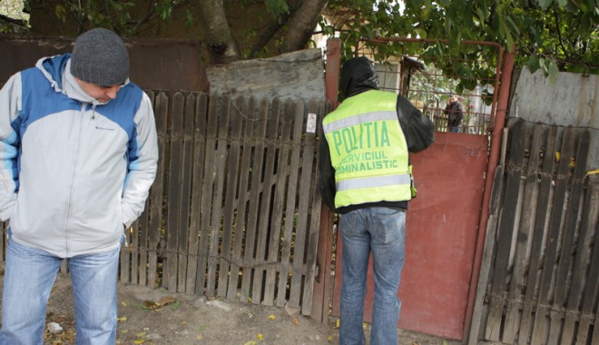 Suspiciuni de crimă într-o fermă  din Murfatlar - suspiciunidecrimaintrofermadinmu-1386511658.jpg