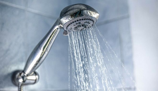 Zona Brătianu a rămas fără apă caldă și căldură - sutedeblocuriramanfaraapacalda-1672128352.jpg