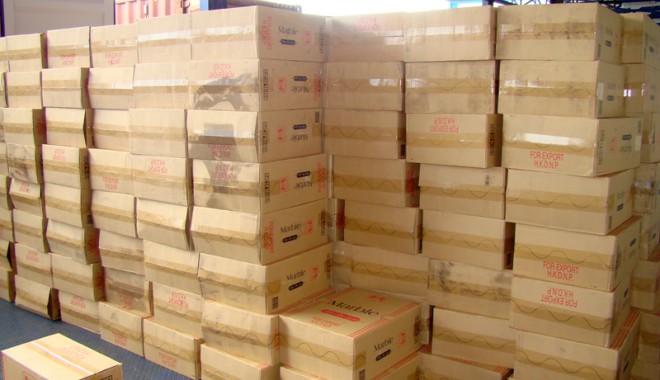 Sute de mii de pachete de țigări  confiscate în portul Constanța - sutedemiidepachetedetigari1-1406742200.jpg