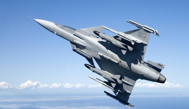 Qatarul cumpără din Franța 24 de avioane Rafale - swafgripend01photostefankalm-1430742622.jpg