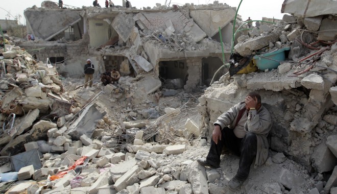 Bombardamente cu arme chimice în Siria: Cel puțin 100 de morți - syria-1377103727.jpg