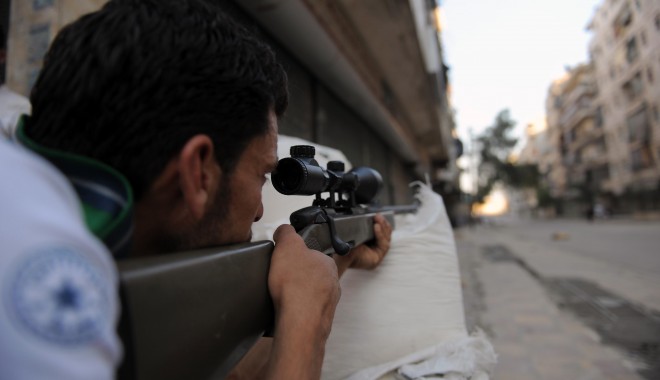 Chirurg britanic: Lunetiștii din Siria își alegeau ca ținte femei însărcinate - syria-1382278826.jpg