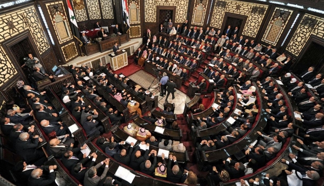 Un creștin a fost ales președinte al Parlamentului sirian - syrianparliament-1506609006.jpg