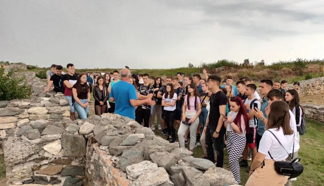 Tabără militară de vară, la Capu Midia - tabaracapumidia1-1655229499.jpg