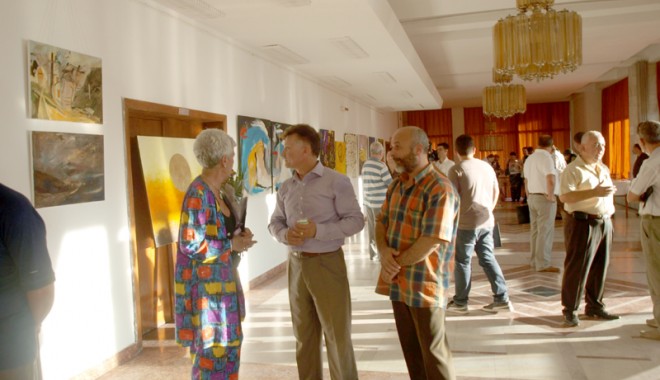 Operele realizate în tabăra de pictură de la Medgidia, expuse la spitalul din localitate - tabarapicturamedgidia2-1314626951.jpg