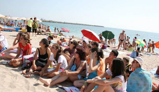Tabere gratuite pentru elevii constănțeni, oferite de DJST Constanța - taberegratuite-1435252279.jpg