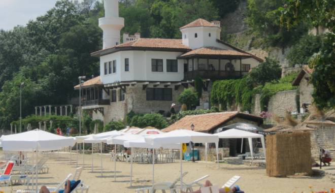 Tabăra de creație de la Balcic, pregătită de artiștii constănțeni - taberele1-1425406240.jpg
