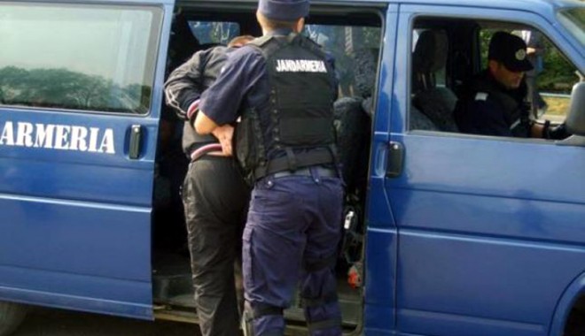Tâlhărie între turiști, la Costinești - talharieintreturisticostinesti-1399218584.jpg
