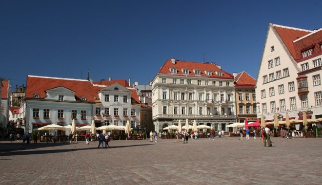 Tallinn, prima capitală din lume unde locuitorii circulă gratuit cu transportul public - tallinn102-1365080356.jpg
