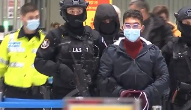 Tânărul suspect în cazul morţii studenților din Iași a fost adus în ţară - tanar-1640194219.jpg