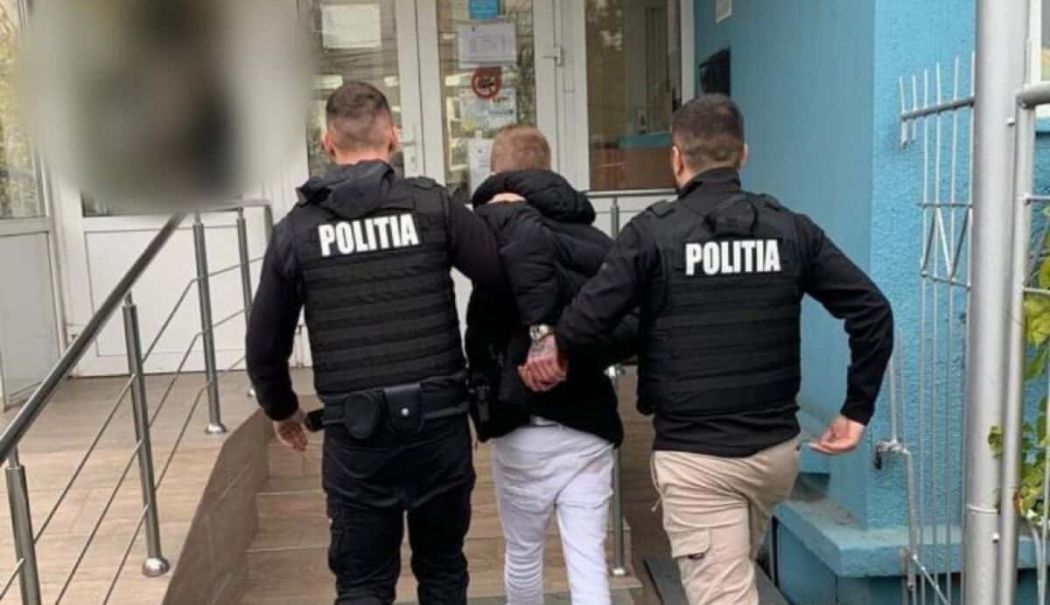 Tânăr de 27 de ani, reținut după ce a condus un autoturism fără permis și a provocat un accident - tanar-retinut-1740666587.jpg
