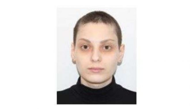 Această tânără este căutată de Poliţie. Aţi văzut-o? - tanara-1672142187.jpg