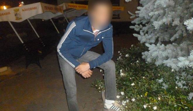 Panică în Năvodari. Un tânăr gay infectat cu HIV ar fi îmbolnăvit  mai mulți elevi din localitate - tanarnavodarihiv-1416333651.jpg