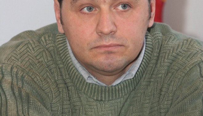SCHIMBĂRI PE LISTELE PDL CONSTANȚA / Tănase Barde ar putea candida la Senatul României - tanasebardesc1-1350842130.jpg