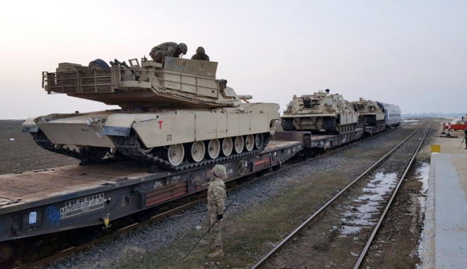 Tancurile și soldații americani au sosit la Constanța. Cât vor sta yankeii în țară - tancurile3-1487093019.jpg