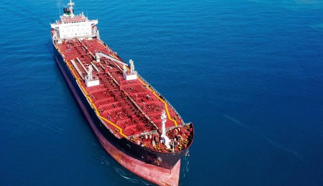 Incident misterios în largul Oceanului Atlantic. Mai multe nave s-au învârtit în cerc, fiind imposibil de controlat - tank-1591476704.jpg