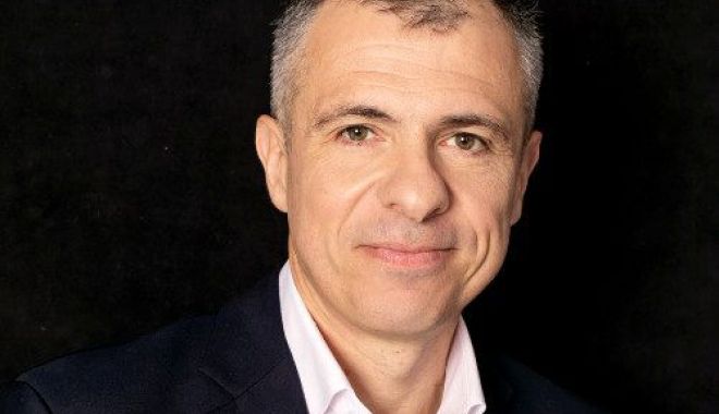 NOU director la TAROM. Este absolvent al Facultății de Aeronave - taraom-t-1697477434.jpg