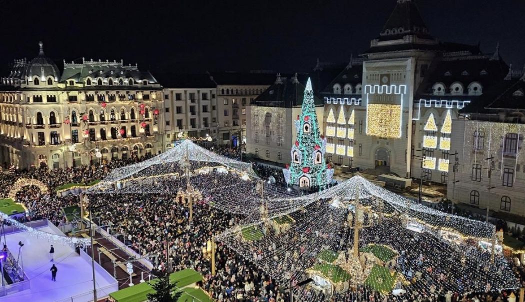 Peste 200.000 de persoane au vizitat Târgul de Crăciun din Craiova în ultimul weekend - targ-craiova-1733762318.jpg