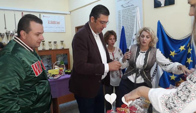 Târg de toamnă  la Școala Gimnazială nr. 39 