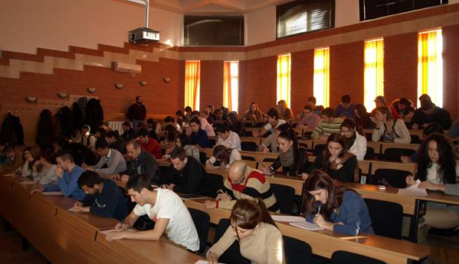 Târg educațional la Universitatea 