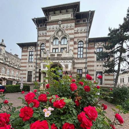 Trei zile dedicate tradițiilor, creativității și jocului la Muzeul de Artă Populară - targul-copiilor-1779897203.webp