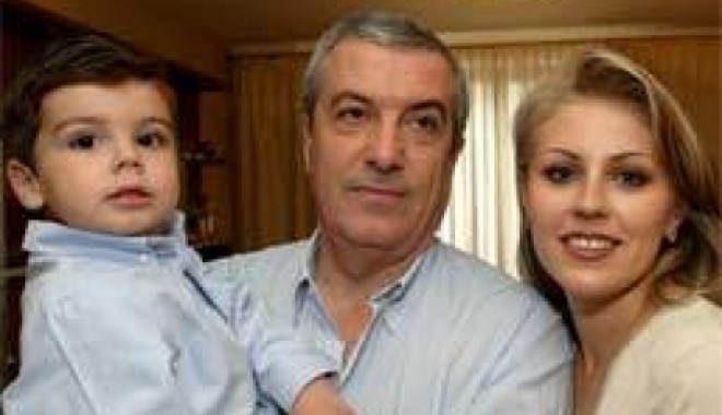 Ioana Tăriceanu a renunțat la copil în favoarea fostului soț - tariceanufamilie-1315983190.jpg