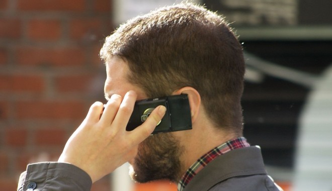 Fără tarife de roaming în UE! Iată de când - tariferoaming-1395157694.jpg