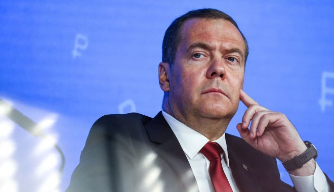 Dmitri Medvedev ameninţă că livrările de arme către Kiev riscă să conducă la o catastrofă nucleară globală - tass52960241-1677483769.jpg