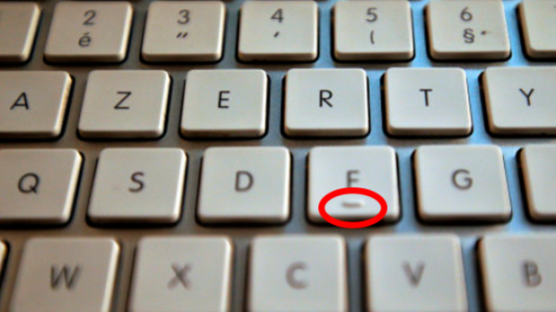 Pe tastatură, literele 