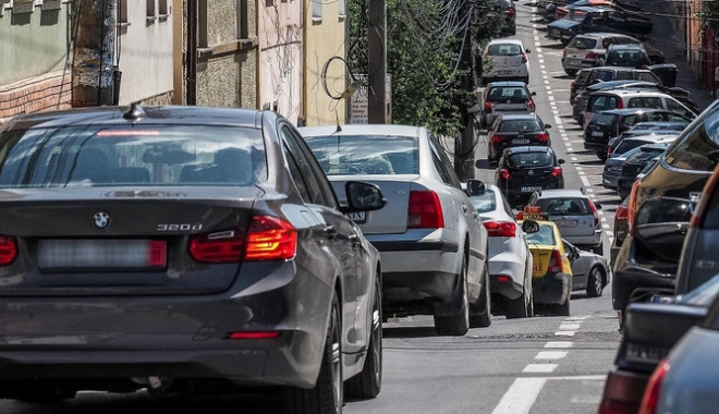 ATENȚIE ȘOFERI! Timbrul de mediu va fi reintrodus! - taxa-1513091886.jpg