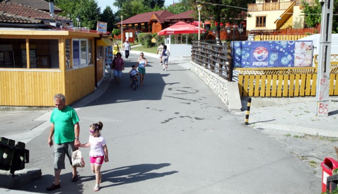 Taxa de liniște pentru Mamaia, cine și până când trebuie să o plătească - taxamamaiasat-1372422697.jpg